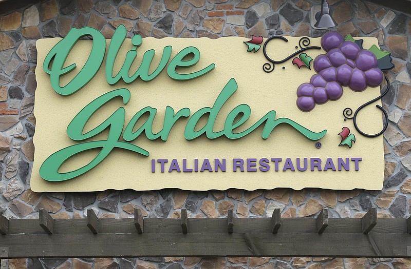 
              This Monday, June 27, 2016, photo shows an Olive Garden restaurant, a Darden brand, in Methuen, Mass. Darden reports financial results Tuesday, Oct. 4, 2016. (AP Photo/Elise Amendola)
            