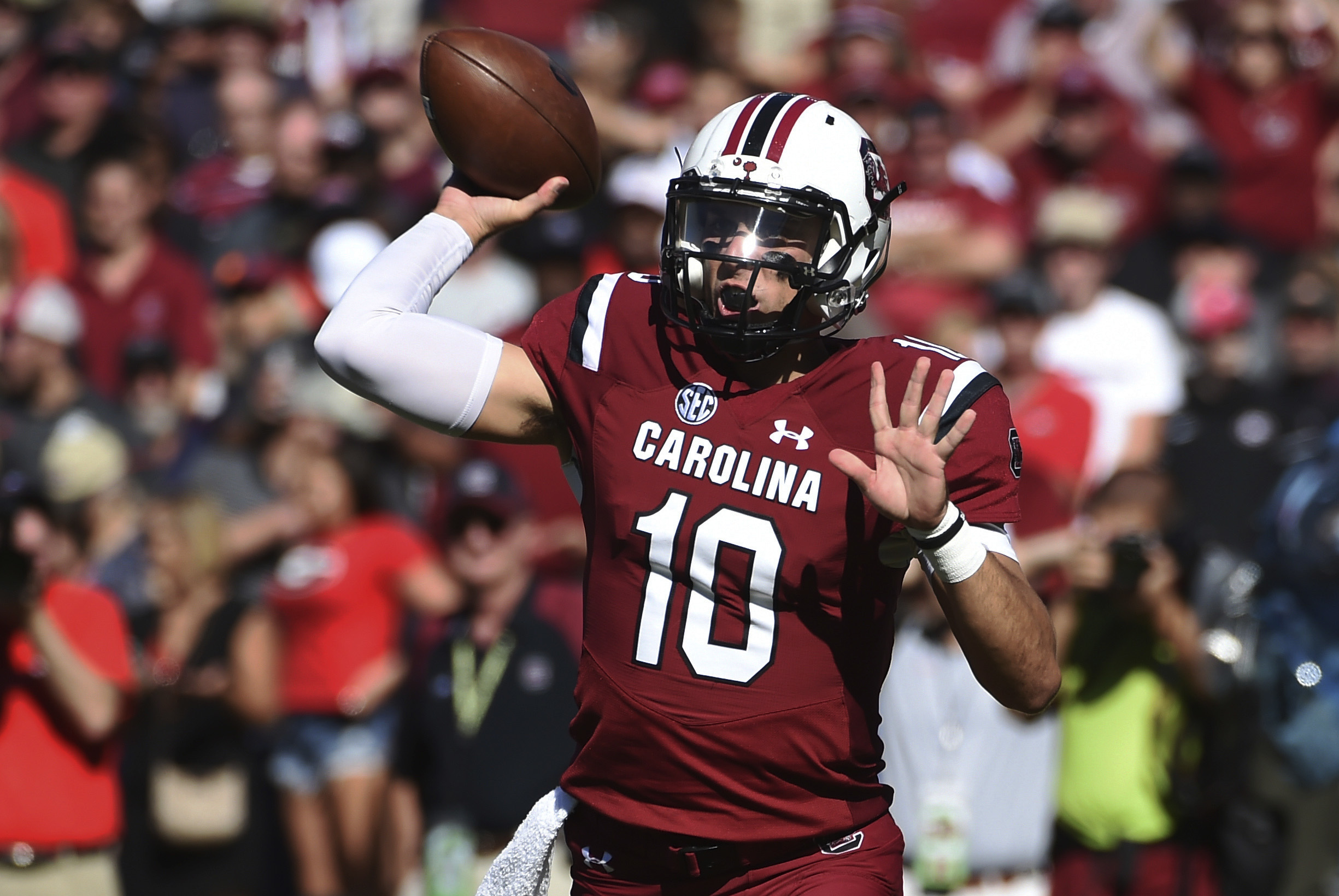 South Carolina quarterback Perry Orth (10) throws a pass during the first half of an NCAA college football game against Georgia on Sunday, Oct. 9, 2016, in Columbia, S.C. (AP Photo/Rainier Ehrhardt)