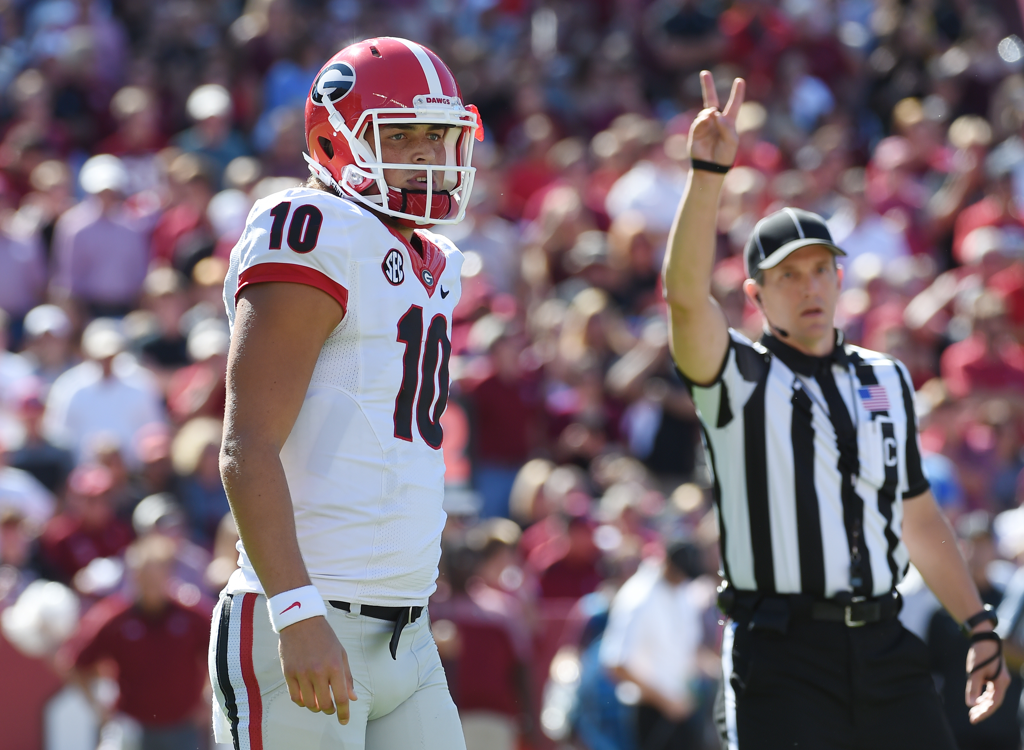 Georgia quarterback Jacob Eason (10) waits for a play during the first half of an NCAA college football game against South Carolina on Sunday, Oct. 9, 2016, in Columbia, S.C. (AP Photo/Rainier Ehrhardt)