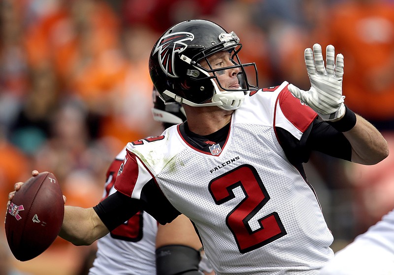 
              Atlanta Falcons quarterback Matt Ryan (2) throws against the Denver Broncos during the first half of an NFL football game, Sunday, Oct. 9, 2016, in Denver. (AP Photo/Jack Dempsey)
            