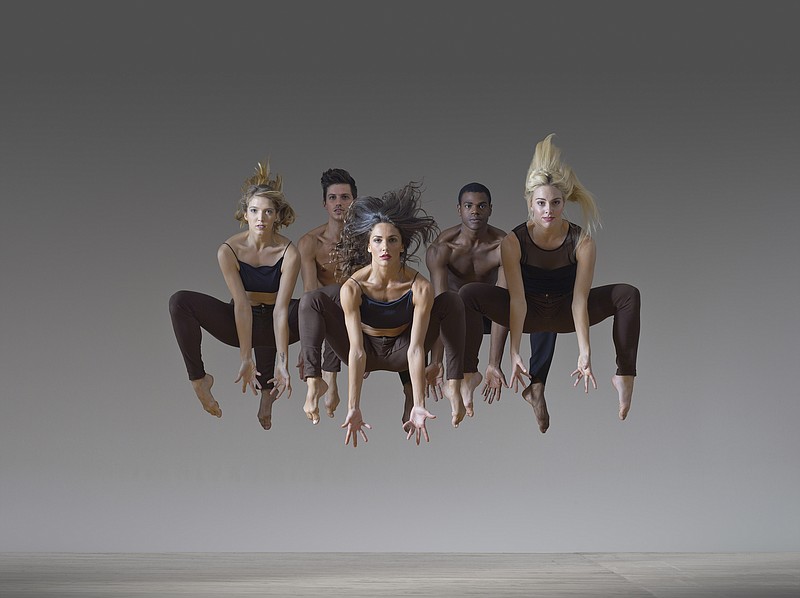 Ahmad Simmons, Elena d’Amario, Eoghan Dillon, Geena Pacareu, Ian Spring, Omar Roman De Jesus, Sarah Braverman, Zoey Anderson / Parsons Dance