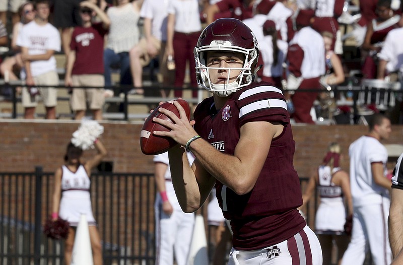 Mississippi State quarterback Nick Fitzgerald (7) prepares to pass during the first half of their NCAA college football game against Samford in Starkville, Miss., Saturday, Oct. 29, 2016. (AP Photo/Jim Lytle)


