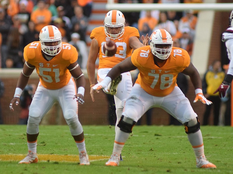 Tennessee's Charles Mosley (78), a former defensive lineman who has spent the past two seasons practicing with the offensive line, has moved back to defensive tackle for the Vols, who are thin at that position largely because of injuries.