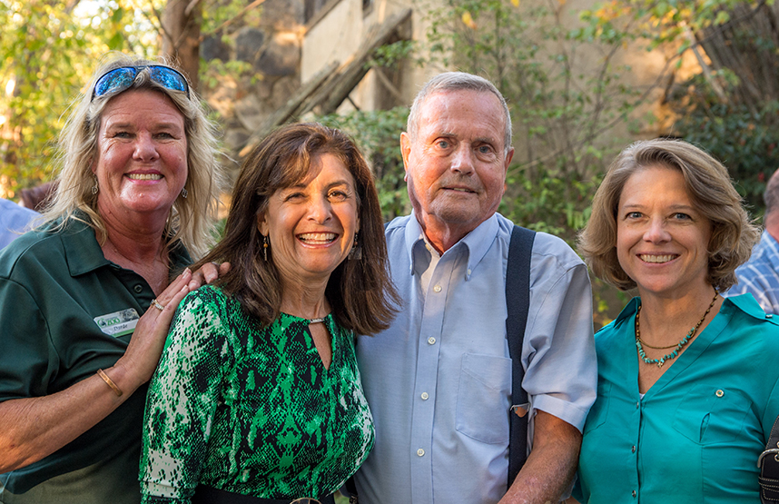 Darde Long, Julie Scardina, Tom Donovan and Kellie Kitts