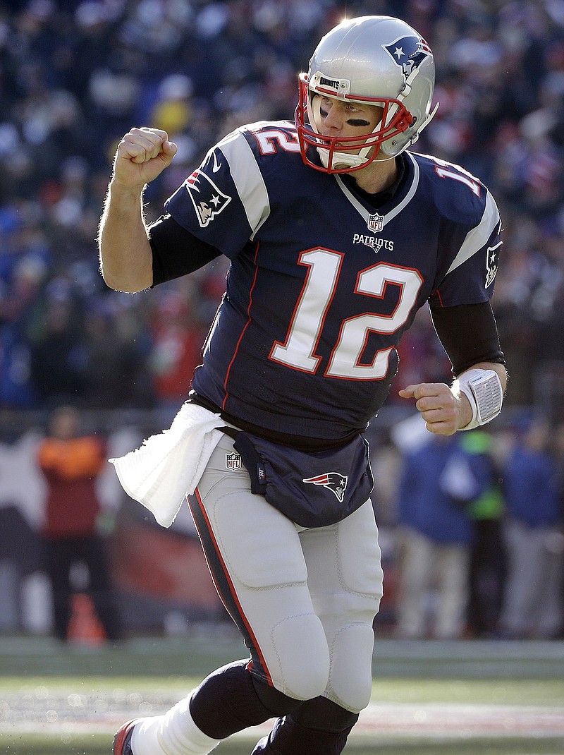 Brady breaks QB wins record, Patriots beat Rams 26-10