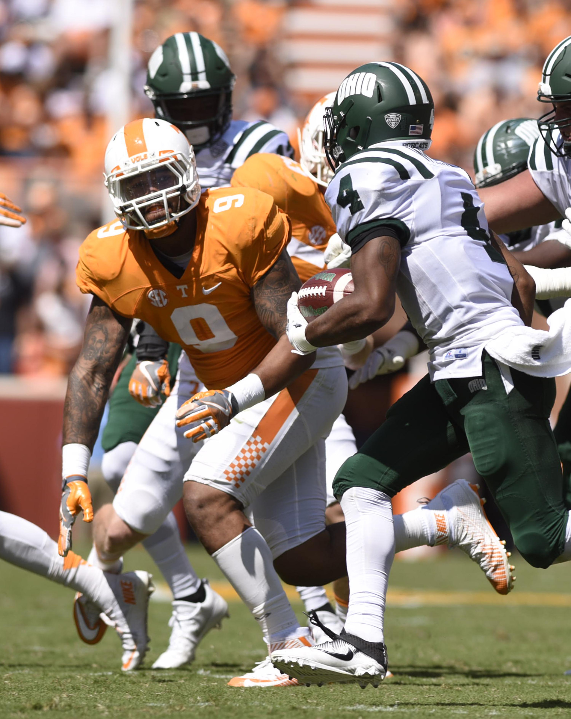 Tennessee's Derek Barnett (9) pursues a Ohio ballcarrier. The Ohio University Bobcats visited the University of Tennessee Volunteers at Neyland Stadium in a non-conference NCAA football game on Saturday September 17, 2016.