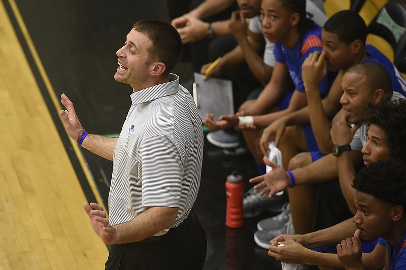 Cleveland head coach Jason McCowan instructs his team from the sidelines.  The Cleveland Blue Raiders visited the East Hamilton Hurricanes in TSSAA basketball action on January 10, 2017.