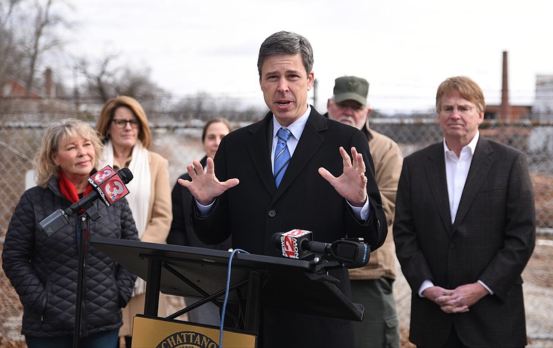 Mayor Andy Berke speaks Jan. 6, 2017, in Lupton City about plans to clean up the former R.L. Stowe Mills site.