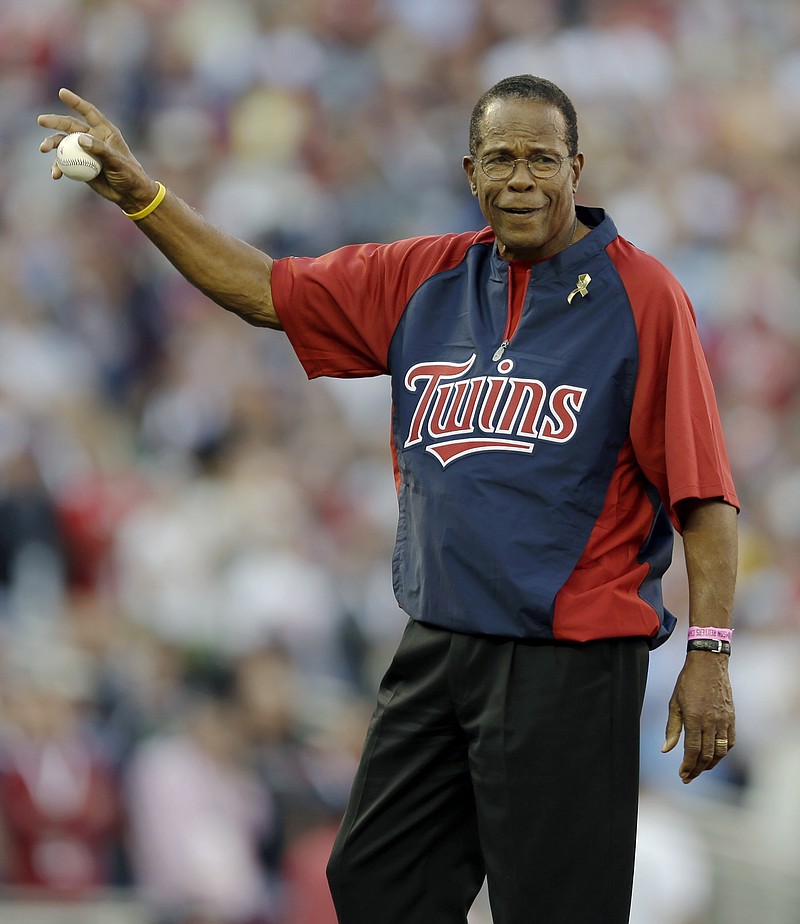 
              FILE - In this July 15, 2014, file photo, former Minnesota Twins player and Hall of Famer Rod Carew prepares to throw the first pitch before the MLB All-Star baseball game in Minneapolis. Carew has passed the one-month mark since a heart and kidney transplant with no signs of rejection.
Carew tells the American Heart Association News he's "doing great" since the 13-hour operation on Dec. 16. (AP Photo/Jeff Roberson, File)
            