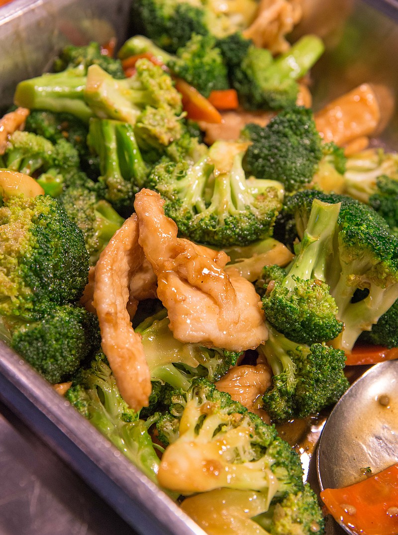 Chicken with broccoli served hot on the buffet at Forbidden City. (Photo by Mark Gilliland)