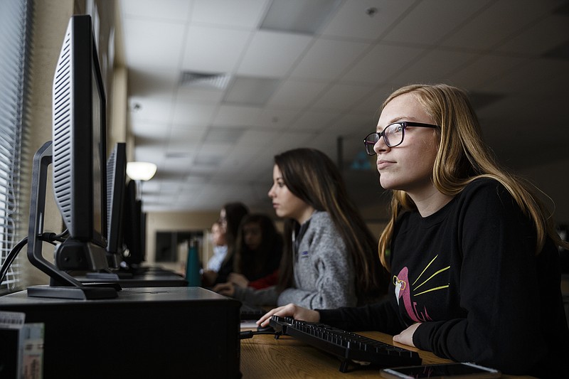 Marlea Maddox, right, and Kylie Fox use the Learning Blade program in their science class at Signal Mountain Middle High School on Thursday, Feb. 9, 2017, in Chattanooga, Tenn. Learning Blade is an online learning program geared towards STEM education for students.