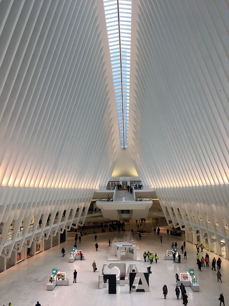 Woman falls to her death inside World Trade Center Oculus | Chattanooga ...