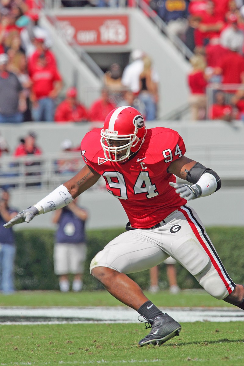 Former Georgia defensive end Quentin Moses, shown here during his All-SEC season in 2005, died early Sunday morning in a house fire at the age of 33.