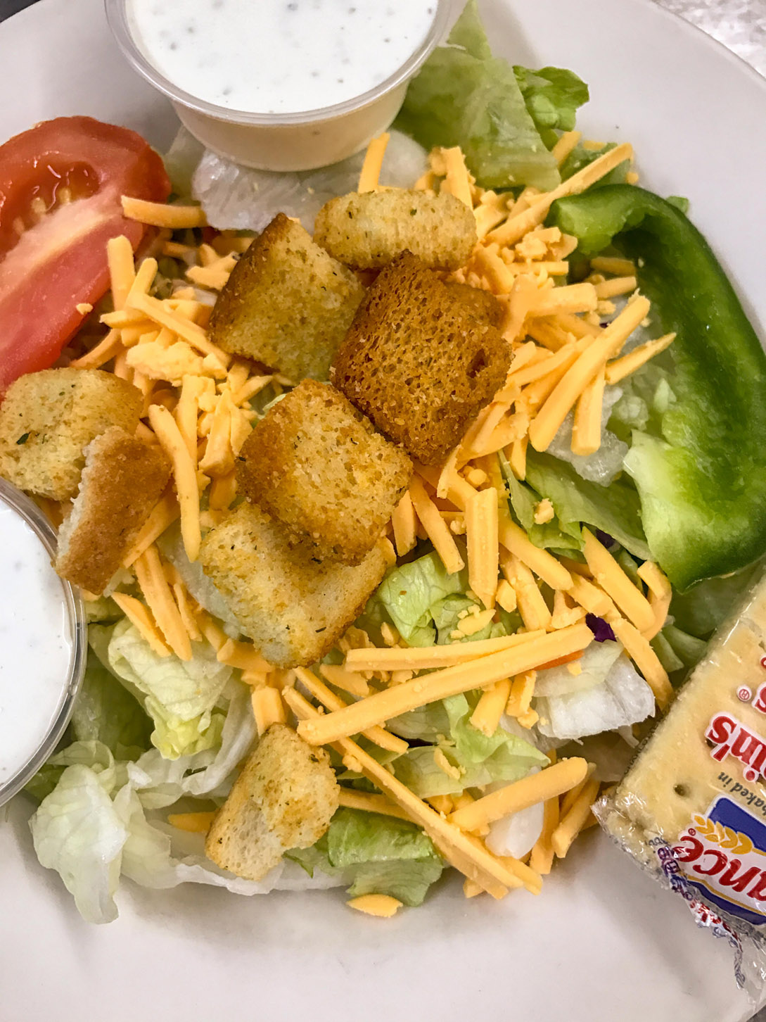 Garden Salad with croutons at Dari Dip. (Photo by Mark Gilliland)