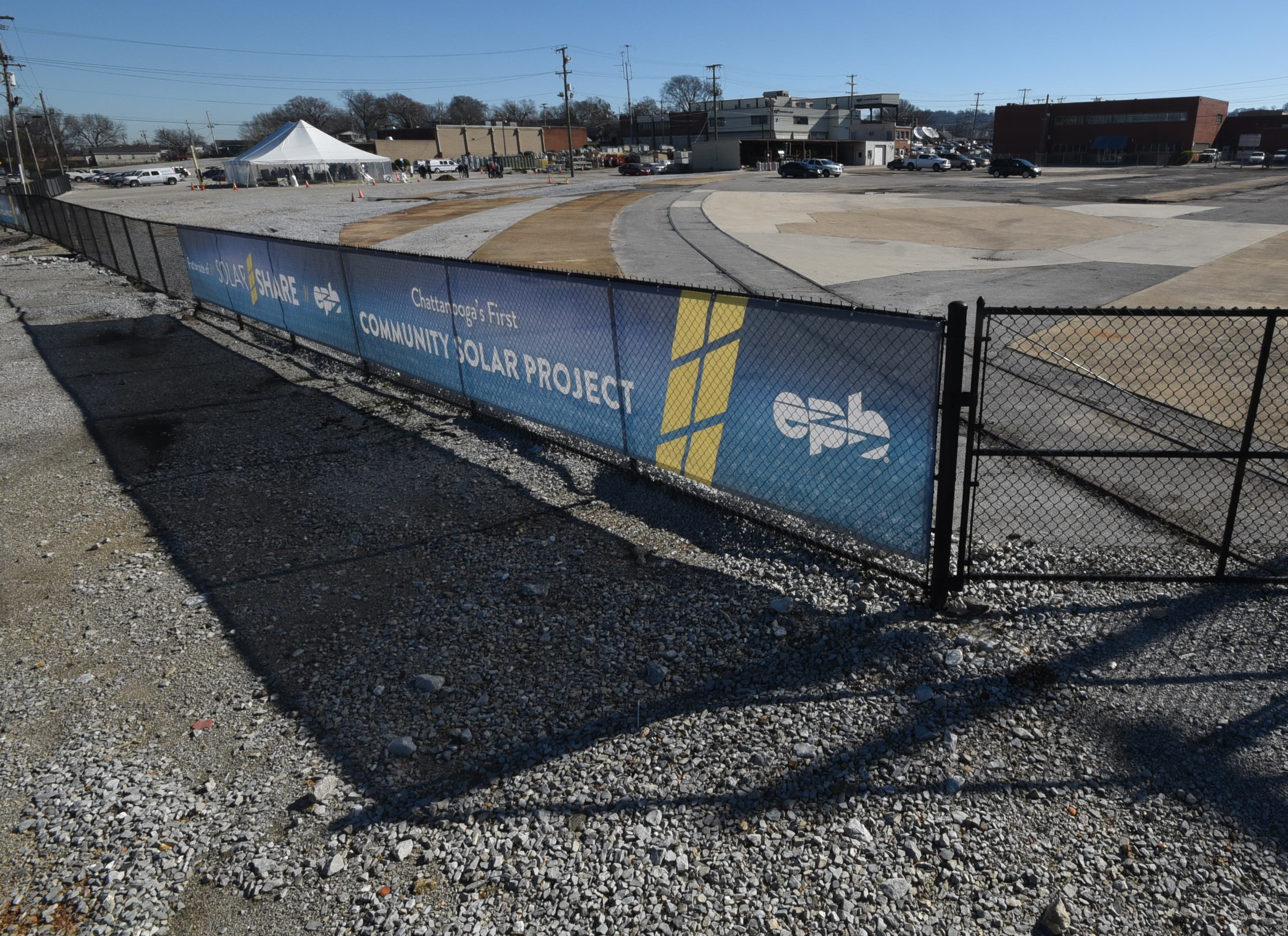 The Electric Power Board announces a 4.5-acre solar garden facing Holtzclaw Avenue, across from the Chattanooga Zoo.