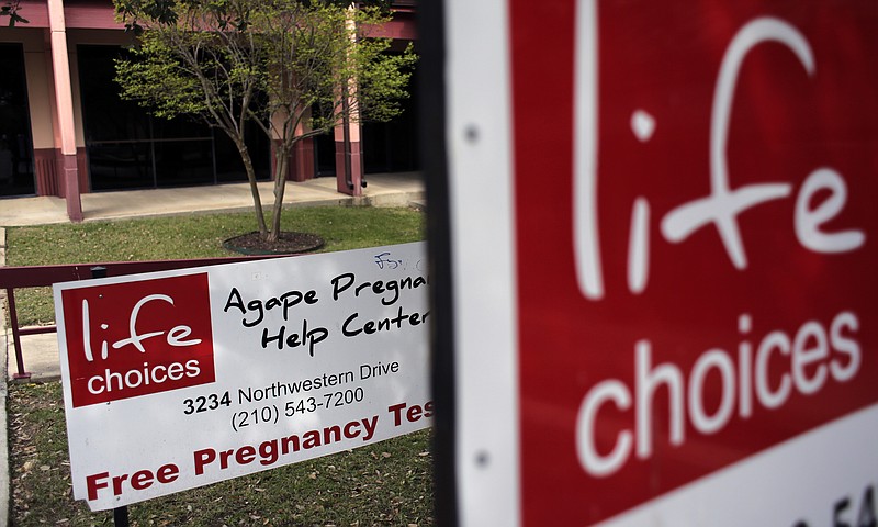 
              This Thursday, March 9, 2017, photo shows a Life Choice clinic in San Antonio, which is among roughly two dozen women's health providers in Texas working with the Heidi Group to provide similar services offered by Planned Parenthood, such as cancer screenings or treatments for sexually transmitted diseases. Texas health officials that the Heidi Group has stumbled under a $1.6 million contract. (AP Photo/Eric Gay)
            