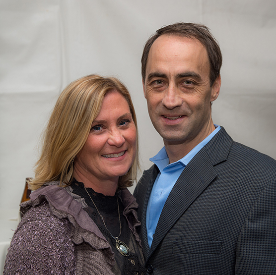 Cinnamon & Ken Smith