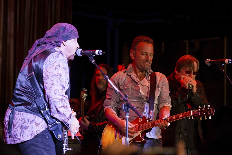 
              Steven Van Zandt, left, Southside Johnny, and Bruce Springsteen perform at The Asbury Park Music And Film Festival at The Paramount Theater on Friday, April 21, 2017, in Asbury Park, NJ. (Photo by Michael Zorn/Invision/AP)
            