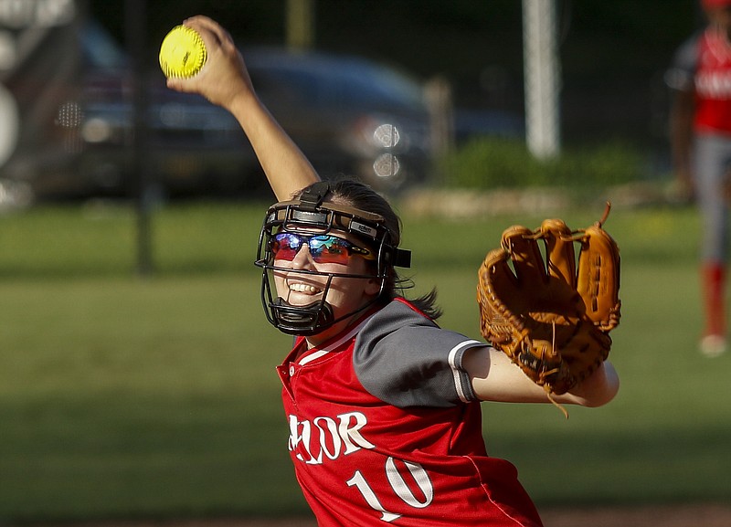 Baylor's Ace Sellers lived up to her name with a no-hitter and 10 strikeouts in Thursday's 5-1 win over Central.