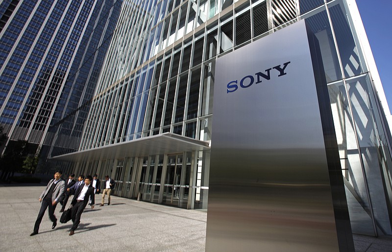 
              People walk out from the headquarters of Sony Corp. in Tokyo Friday, April 28, 2017. Sony has reported a January-March profit of 27.7 billion yen ($250 million) on the back of healthy sales of image sensors, PlayStation 4 game software and batteries for mobile devices, marking a recovery from its red ink a year ago. (AP Photo/Shuji Kajiyama)
            