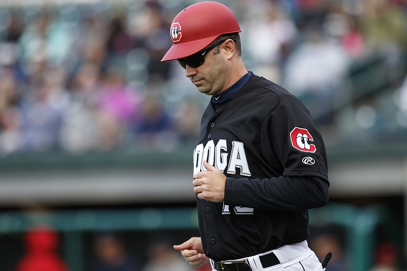 Chattanooga Lookouts first-year manager Jake Mauer believes many baseball feuds linger much longer than they should.