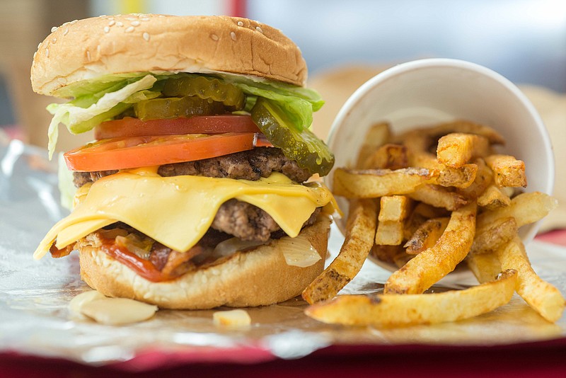 The bacon cheeseburger with hand pulled lettuce and fresh-cut fixings. (Photo by Mark Gilliland)