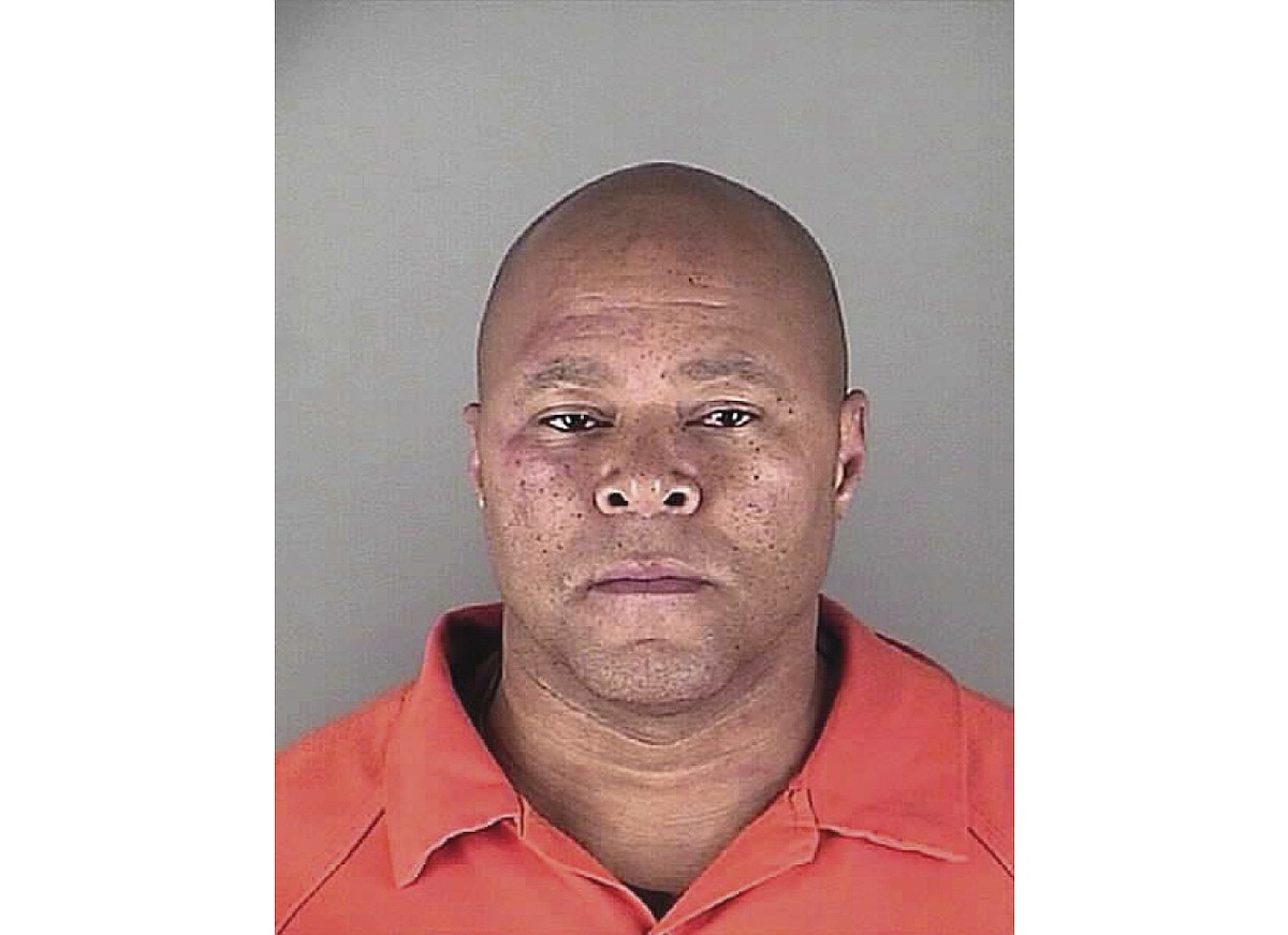 Video shows bounty hunters approach man before shootout | Chattanooga ...