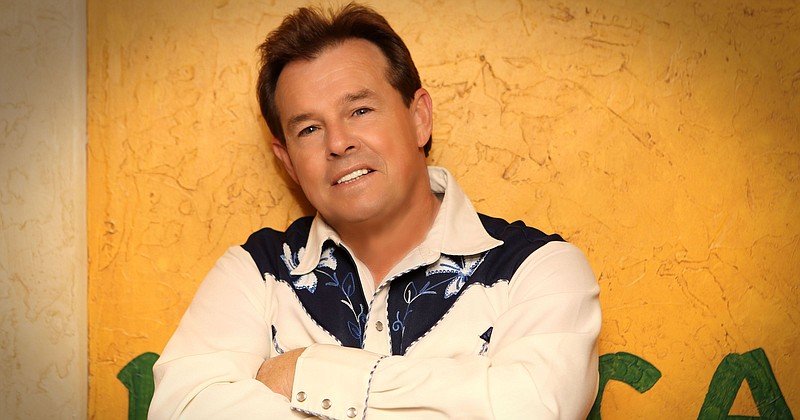 Country singer Sammy Kershaw will headline the Hats Off to America Fourth of July celebration Tuesday in Dunlap, Tenn.