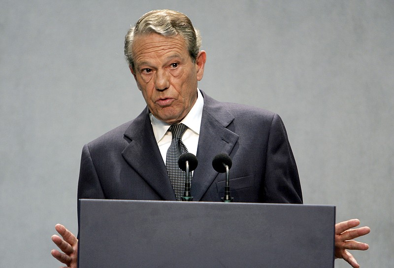 
              FILE -- In this photo taken on April 1, 2005, Vatican spokesman Joaquin Navarro Valls delivers a statement on Pope John Paul II's condition at the Vatican. Joaquin Navarro-Valls, a suave, silver-haired Spaniard who was a close confidant of Pope John Paul II, serving for more than two decades as chief Vatican spokesman, has died at the age of 80, Wednesday, July 5, 2017. (AP Photo/Plinio Lepri)
            