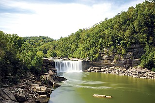 Tennessee police identify naked body found floating in river ...