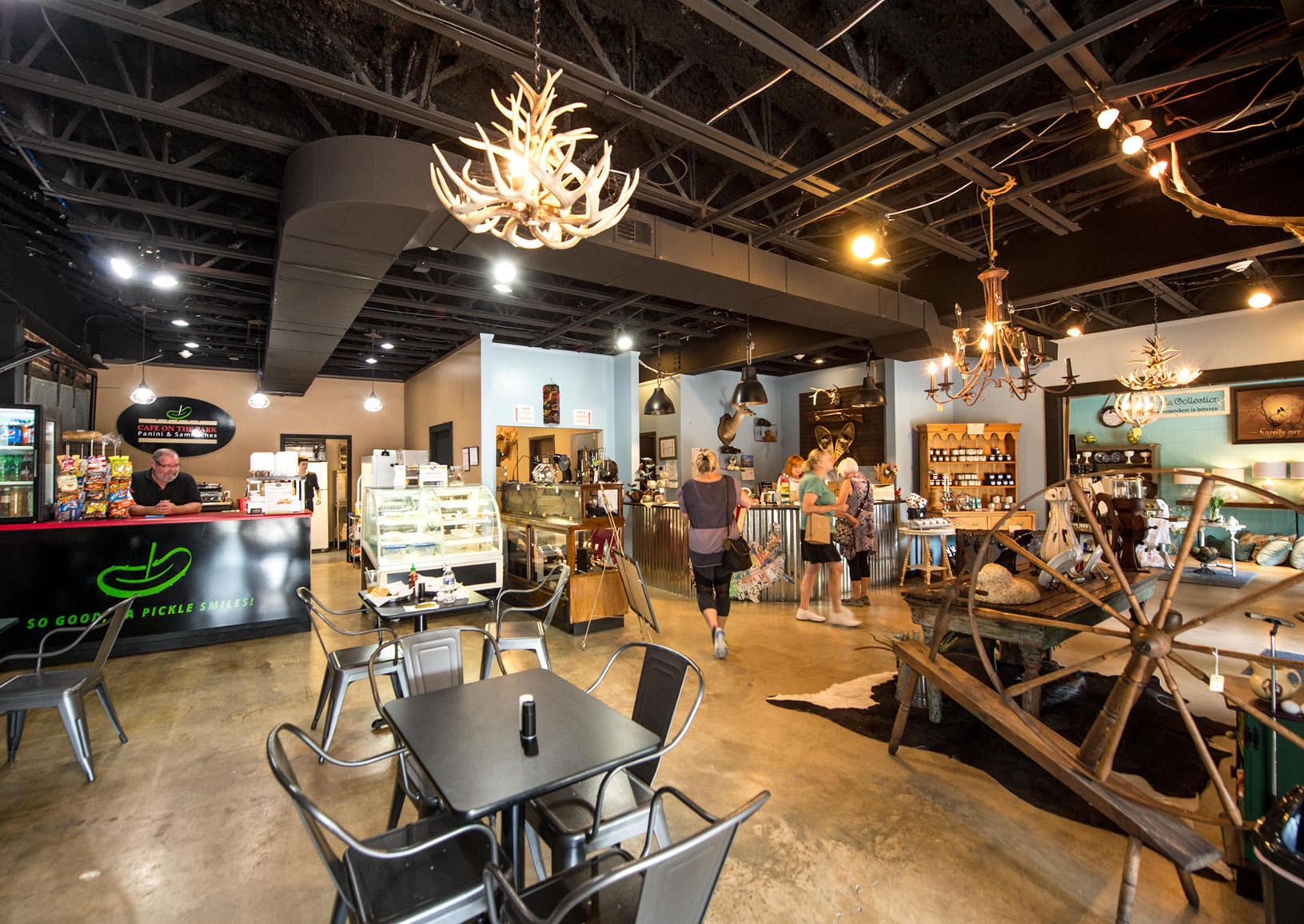 Inside Burlap and Board and Caféon the Park's space. (Photo by Mark Gilliland)