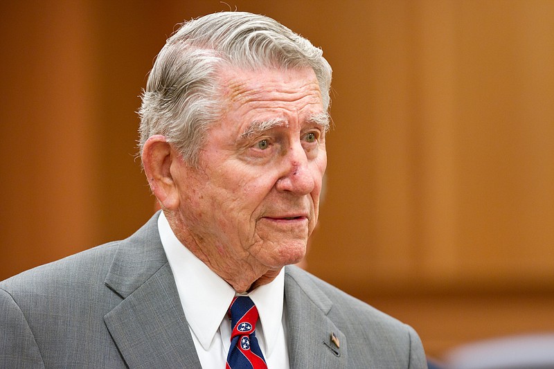 When former Tennessee Gov. Winfield Dunn ran in the 1970 Republican gubernatorial primary, he started his campaign for the early August election in late April. / Photo by Erik Schelzig via the Associated Press