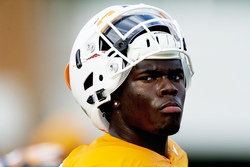 Tennessee linebacker Will Ignont watches during the team's NCAA college football practice in Knoxville, Tenn., Tuesday, Aug. 1, 2017. (Calvin Mattheis/Knoxville News Sentinel via AP)