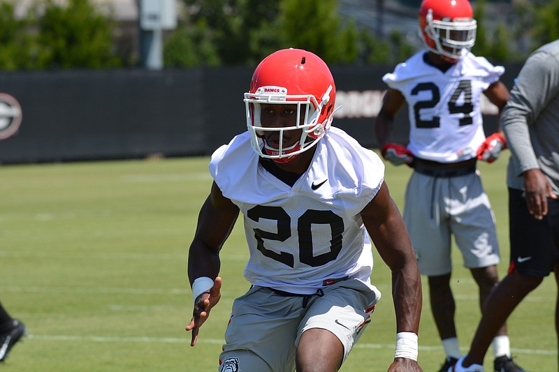 Georgia defensive back J.R. Reed, who has been working with the first team in nickel situations, is the son of former Minnesota Vikings 
receiver Jake Reed.