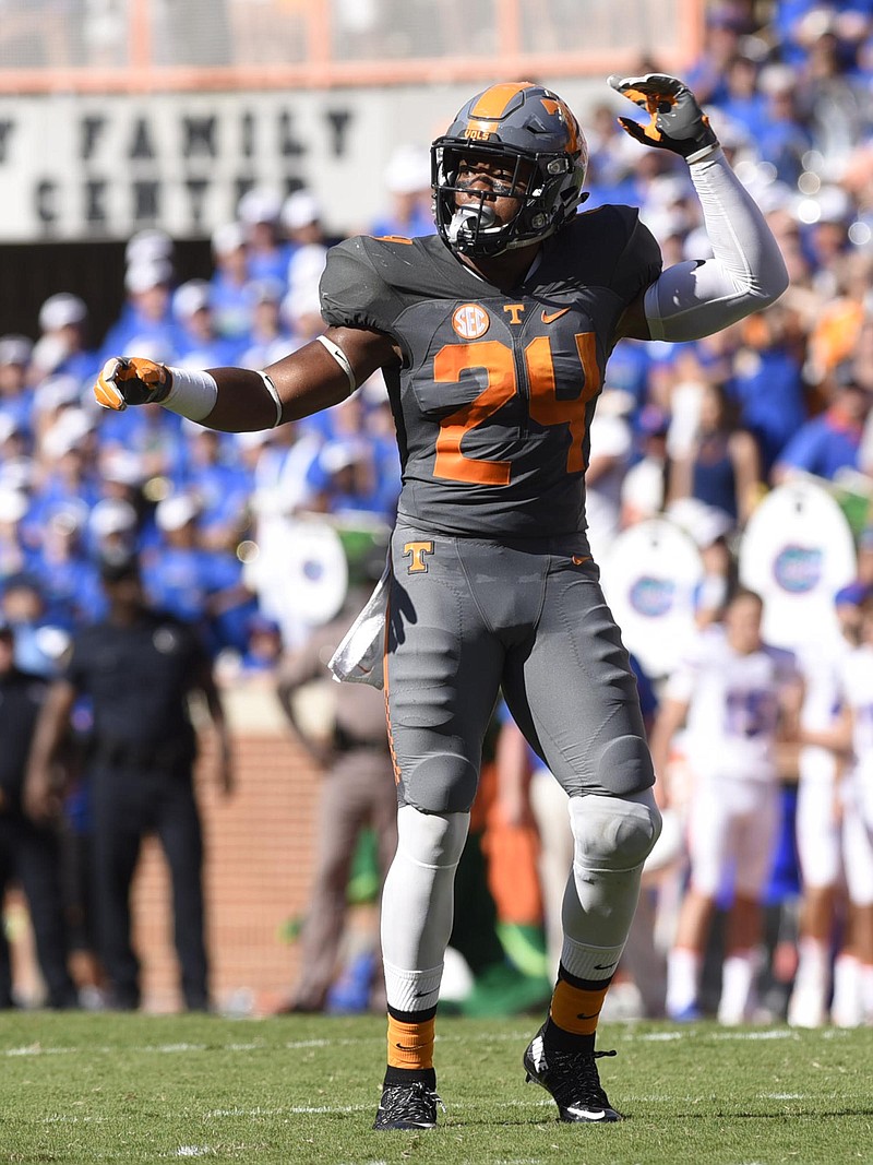 DB Todd Kelly Jr. tries to fire up the crowd.  The Florida Gators visited the Tennessee Volunteers in a important SEC football contest at Neyland Stadium on September 24, 2016.