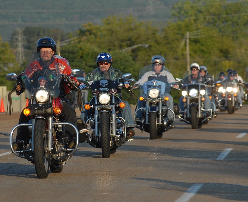 Riders leave Ross's Landing for Bridgeport, Ala., at a previous Trail of Tears ride.