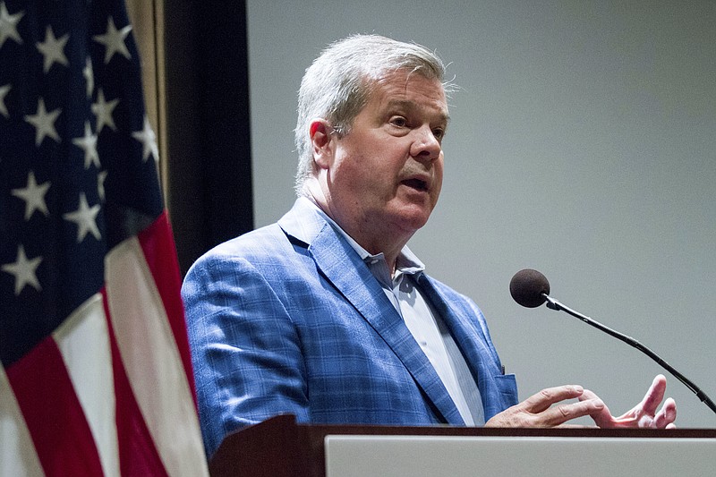 Former Nashville Mayor Karl Dean, a Democrat, speaks at a gubernatorial forum hosted by the Tennessee Business Roundtable in Nashville, Tenn., on Tuesday, Sept. 12, 2017. (AP Photo/Erik Schelzig)