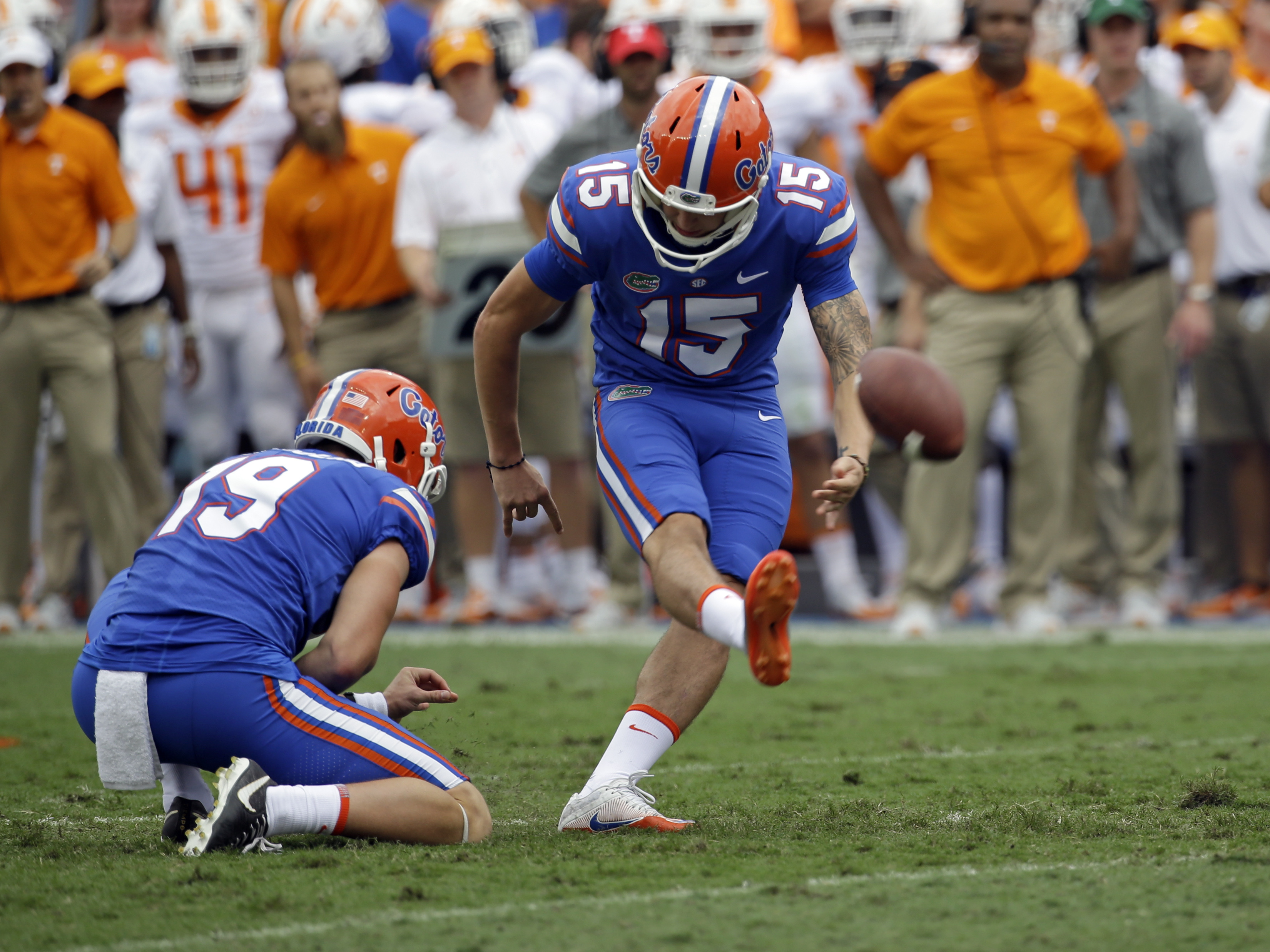 Florida place kicker Eddy Pineiro (15) kicks a 27-yard field goal against Tennessee during the first half of an NCAA college football game, Saturday, Sept. 16, 2017, in Gainesville, Fla. (AP Photo/John Raoux)