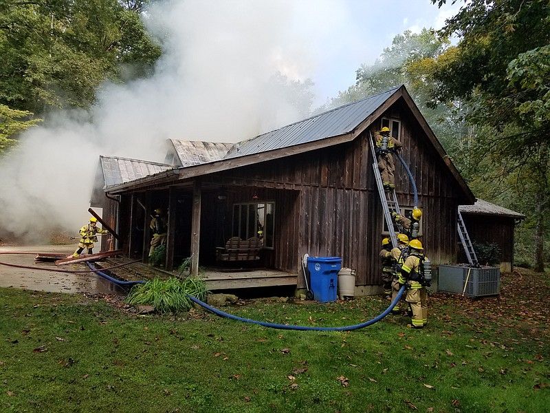 Region News Nine crews battle house fire Chattanooga Times Free Press
