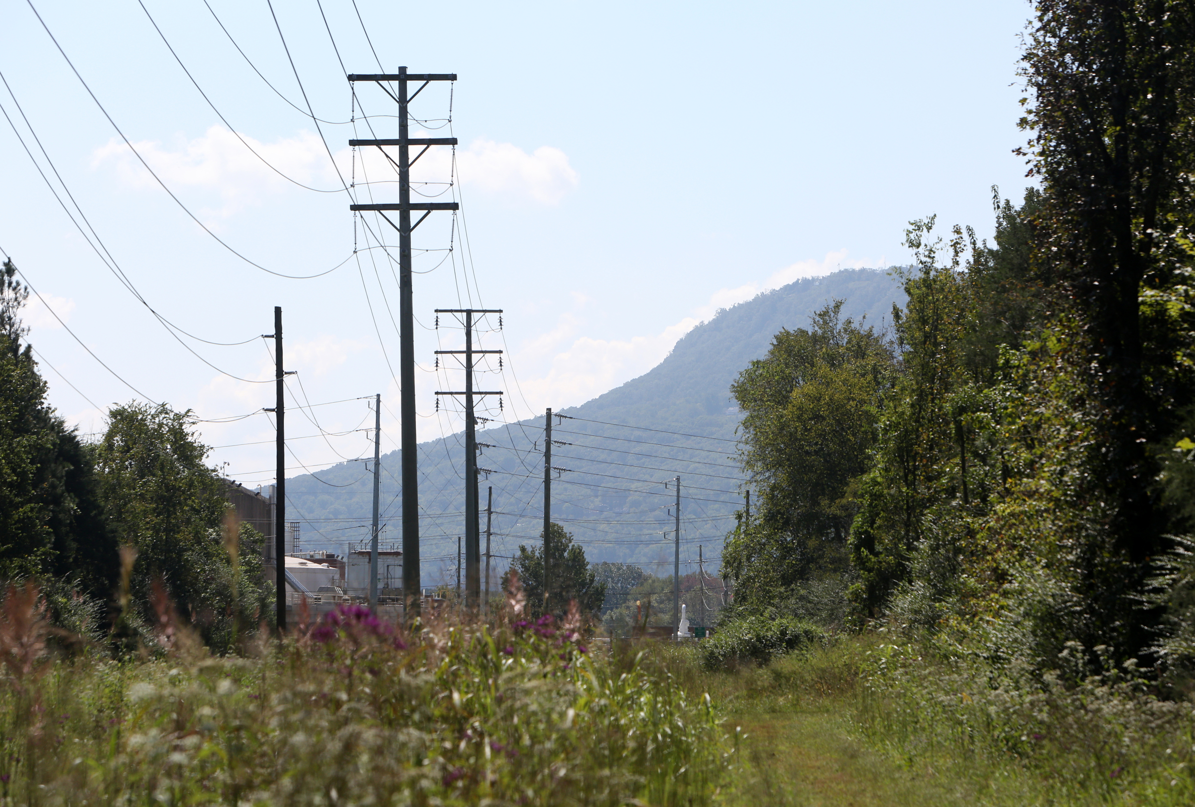 A portion of the Browns Ferry Federal Road Trail runs under power lines in Chattanooga, Tenn., Tuesday, Sept. 26, 2017. A general management plan thatճ been in the works for decades to overhaul the Moccasin Bend National Archeological District received final approval earlier this month.