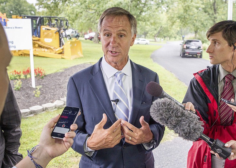 
              In this Sept. 5, 2017, photo, Tennessee Gov. Bill Haslam speaks to reporters in Brentwood, Tenn. The Republican told reporters on Thursday, Sept. 28 that he is considering entering the race to succeed Republican Bob Corker in the U.S. Senate. (AP Photo/Erik Schelzig)
            