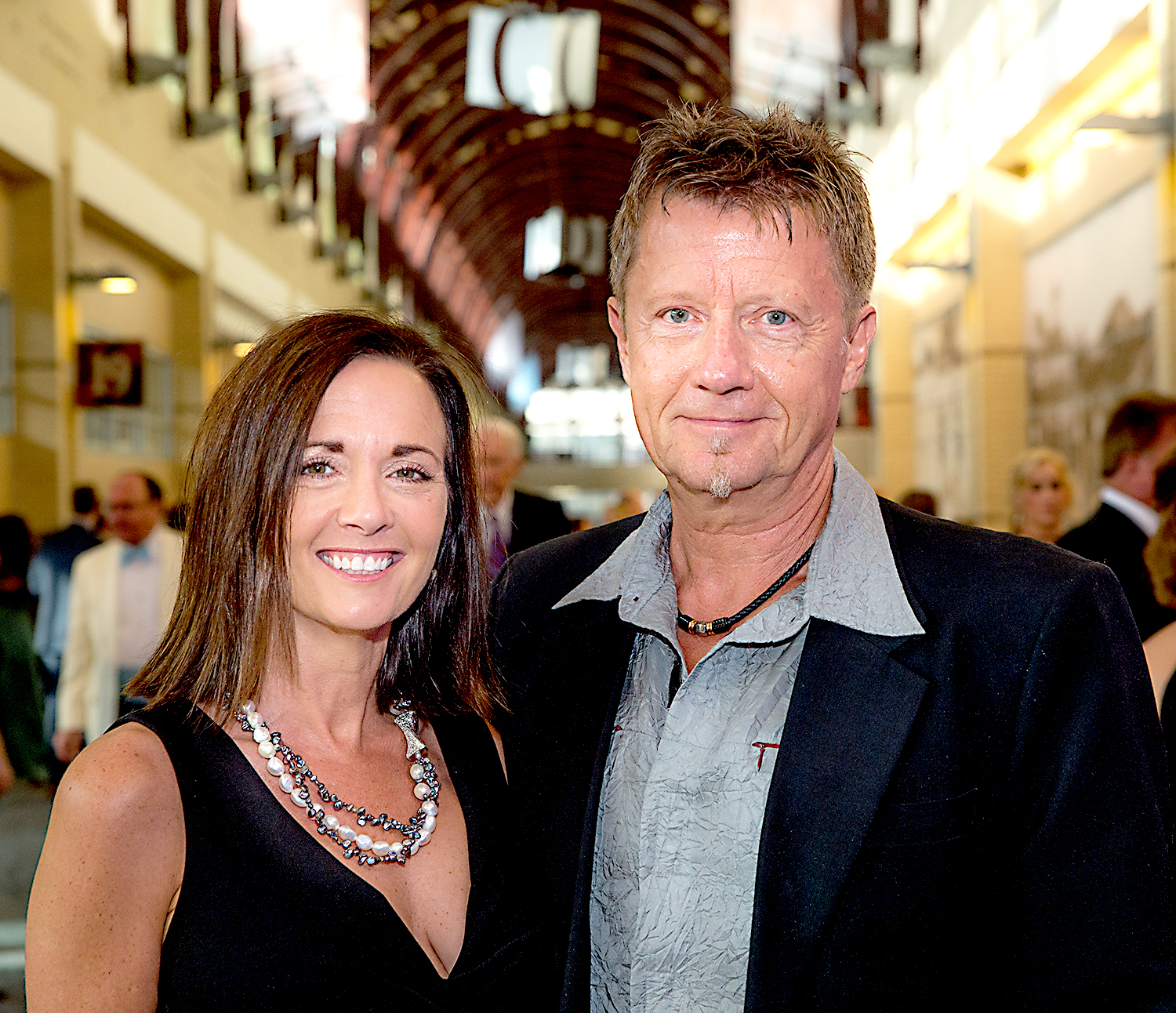 Lori & Roland Hoeger