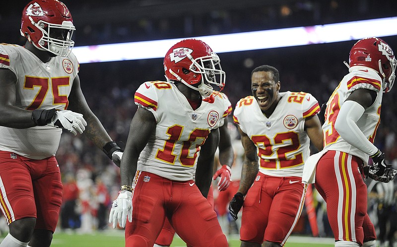 
              Kansas City Chiefs' Tyreek Hill (10) celebrates his touchdown with teammates during the second half of an NFL football game against the Houston Texans, Sunday, Oct. 8, 2017, in Houston. (AP Photo/Eric Christian Smith)
            