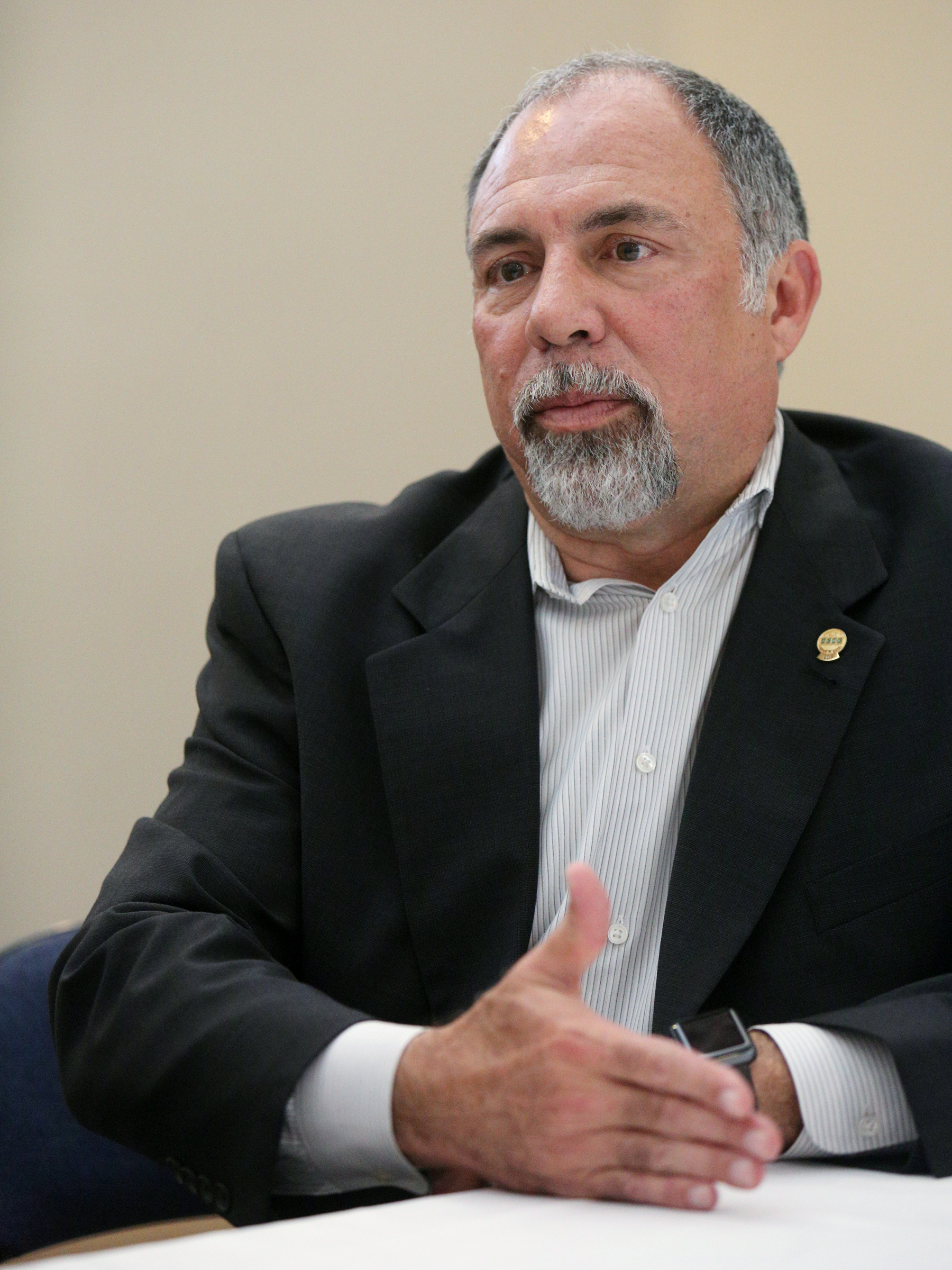 David Callis, president of the Tennessee Electric Coop Association, speaks about access to broadband access in rural areas at the Chattanooga Convention Center Wednesday, Oct. 11, 2017, in Chattanooga, Tenn.