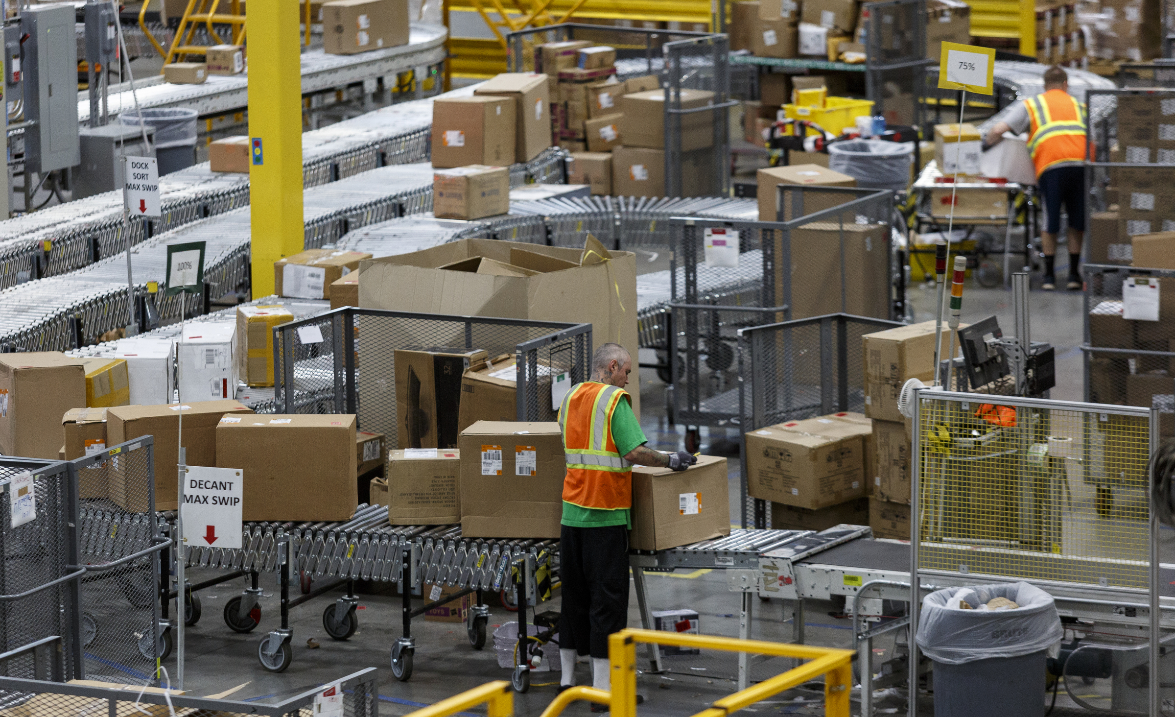 Walmart to lay off 2,000 employees from e-commerce warehouses