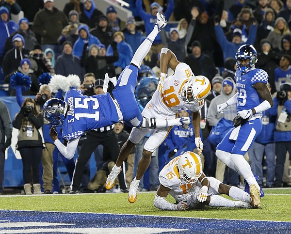 Unbeaten Vols prepare for 'next part of this journey' against Kentucky -  VolReport