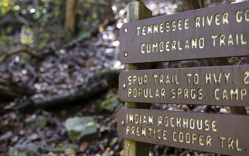 A sign directs hikers at the top of the Highway 27 staircase along the Cumberland Trail State Park in the Tennessee River Gorge Segment in Marion County, Tenn.