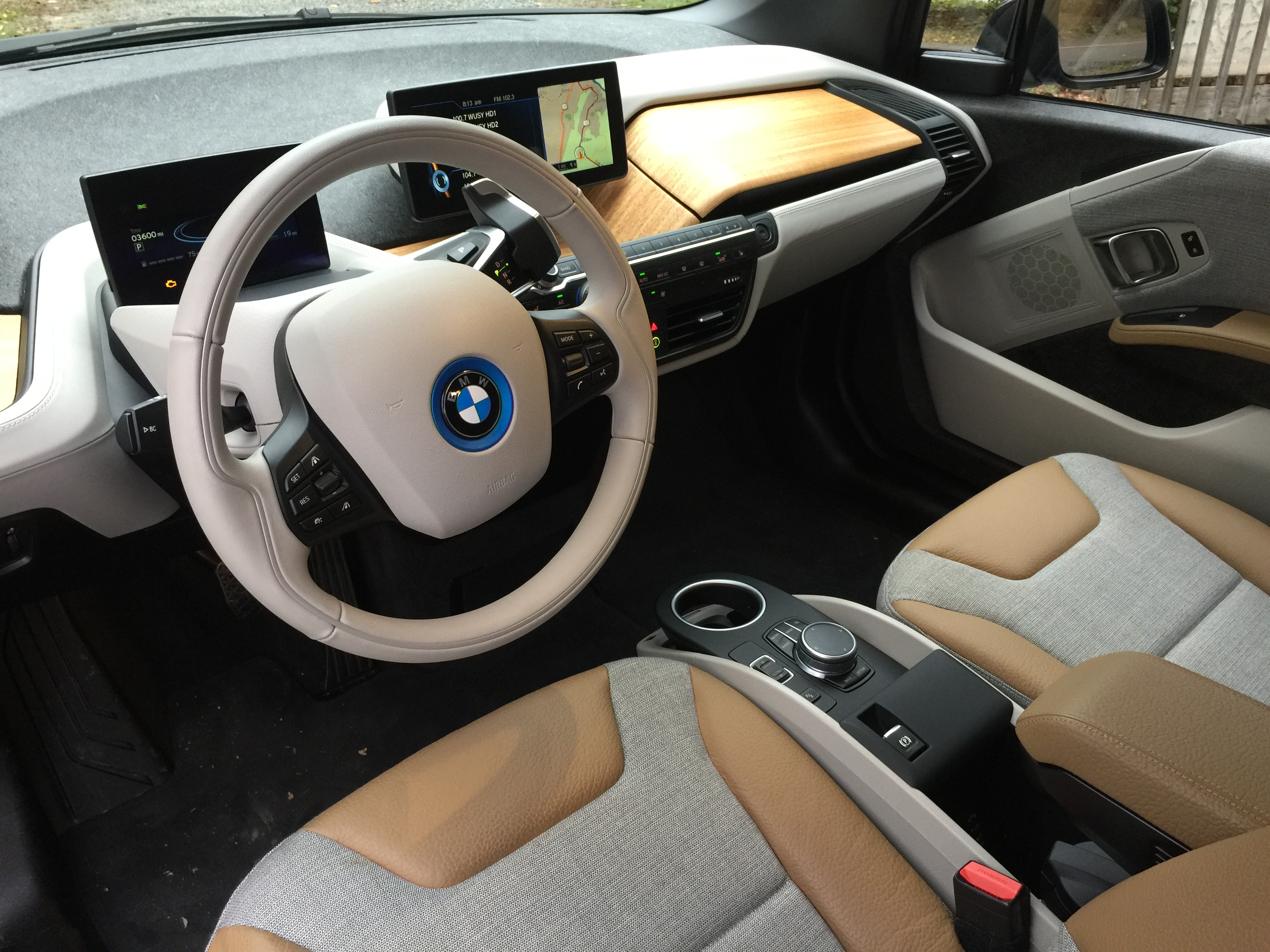 Bmw electric car on sale i3 interior