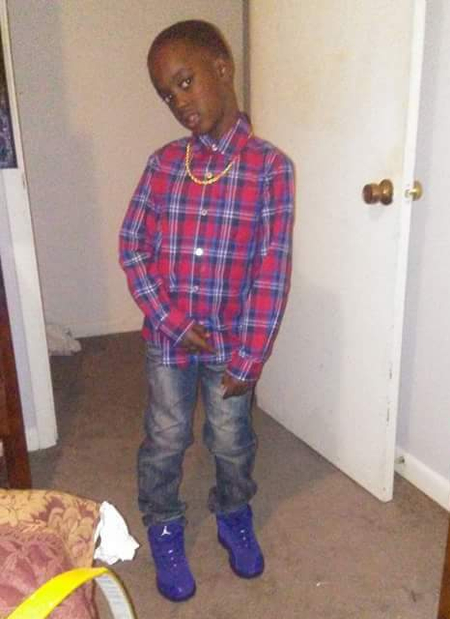 D'Myunn Brown, 6