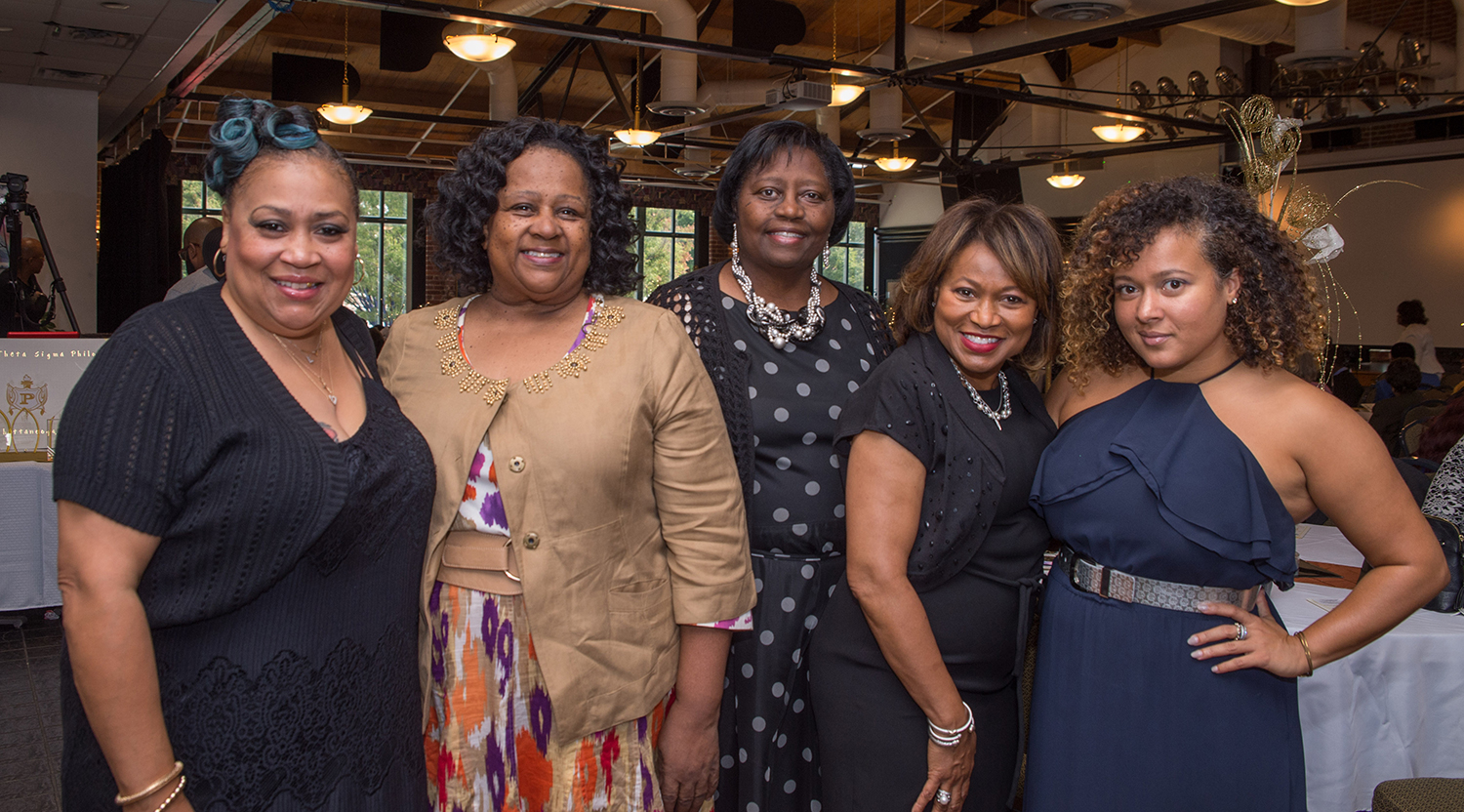 Belinda Freeman, Renee Merrell, Christy Rashed, Dorothy Grisham and Marissa Shrum